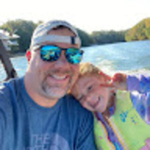 Meet your Posher, Derrick